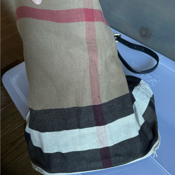 Burberry Shoulder Bag (with clutch insert) - Picture 6 of 9